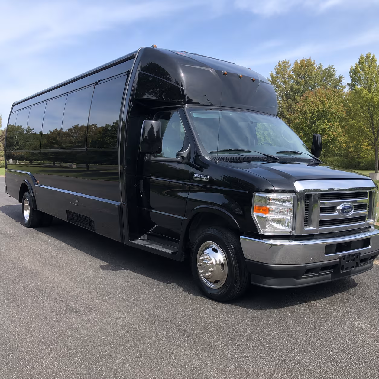 Johns Creek Birthday, Sweet 16, & Quinceañera Party Bus Rentals